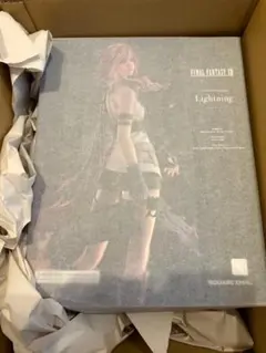 新品 ファイナルファンタジーXIII ライトニング 1/6.5 フィギュア
