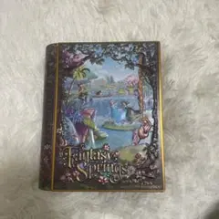 ディズニーの缶です