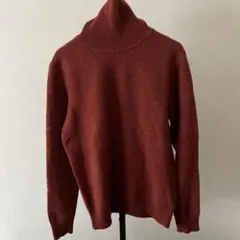 タートルネックニット　ユニクロ