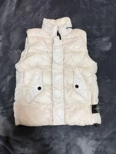 美品STONE ISLAND ダウンベスト Sサイズ archive ホワイト - メルカリ