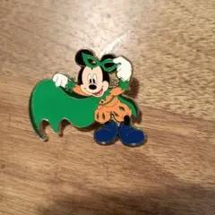 Disney ハロウィン 2005 ミッキー&フレンズ ピンバッジ - メルカリ