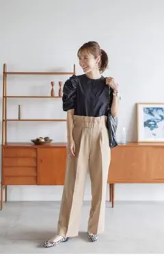秋服値下げ　新品未使用　anplegant Frill pants ベージュ　M