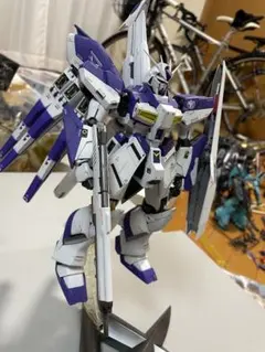【オリジナル全塗装、完成品】MG 1/100 Hi-νガンダム Ver.Kaのサムネイル