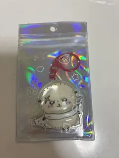 ちいかわ　アクリルキーホルダー　ラッコ
