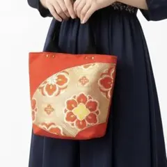 ハンドバッグ　帯バッグ　　1点物　ミニバッグ　和物　和柄　着物　ハンドメイド