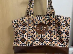 トリーバーチ　幾何学模様トートバッグ