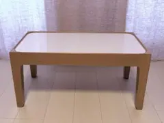 波型エッジデザインの小型テーブル 波型エッジデザインの小型テーブル - メルカリ