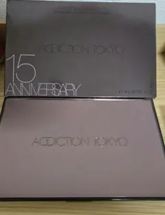 箱あり美品/アディクション15thアニバーサリーアイシャドウパレット
