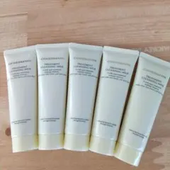 カバーマーク トリートメントクレンジングミルク