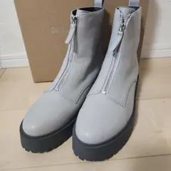 グレー 厚底 ジッパーブーツ