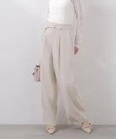 ベルト付きワイドパンツのサムネイル