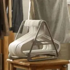 Item thumbnail for item 3743a227-13d3-4629-9980-751572b8f51c