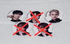 INI XQUARE缶バッジセット