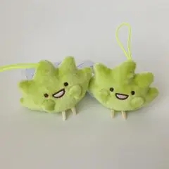 【新品】すみっコぐらし ばんざいゴムひも付きマスコット　ざっそう 2個セット