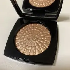 CHANEL ペルルドゥルミエール（ハイライター）
