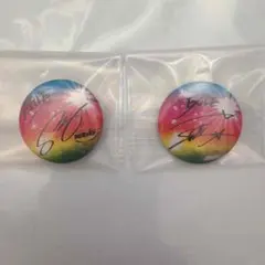 マキダイ、マツの缶バッチ