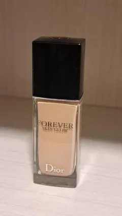 ディオールスキンフォーエヴァーフルイドグロウ　1N 126g