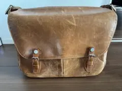 アクリュ ボノ ホースハイド ネイビー 使用数回の美品 アクリュ ボノ ホースハイド ネイビー 使用数回の美品 - メルカリ