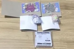 【ちいかわ】モモンガ　古本屋　ビスケット　グミ　チャーム　クリップ