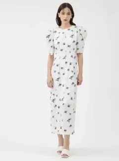 【新作☆田中みなみ着用】フラワージャガードパフスリーブワンピース