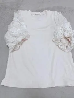 NICE CLAUP ボリューム袖オーガン刺繍ニットトップス パフスリーブ 半袖