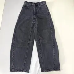 GU ジーユー　レディース　バレルレッグジーンズ　ダークグレー　XS 丈短め