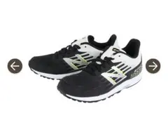 ニューバランス　スニーカー　ランニングシューズ　ブラック　25