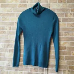 タートルネック リブニット セーター グリーン ウール30% 長袖 シンプル美品