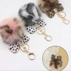 SHEIN ヒョウ柄 キーホルダー y2k マスコット グレー ピンク ふわふわのサムネイル