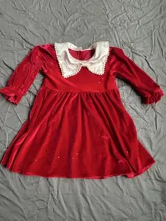 子供服 赤いドレス