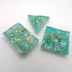 1点もの 海 レジン ガラス 光る 蓄光シーグラスストラップ(NO.1201I