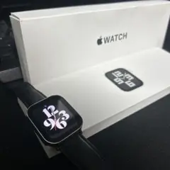 美品　Apple Watch se 第2世代　GPSモデル　40mm
