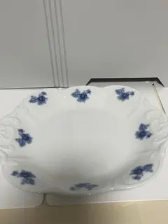 未使用品　フッチェンロイター ブルーローズ プレート　25㎝のサムネイル