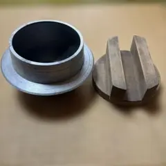 3M スリーエム 9インチ 木製パット台 取り付け金具付 1枚 3M スリーエム 9インチ 木製パット台 取り付け金具付 1枚 - メルカリ