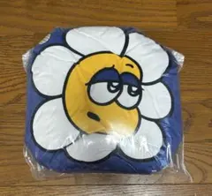 wiggle wiggle 花型 ダイカットクッション ラウンドワン 2個セット