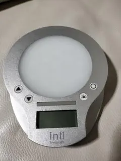 Item thumbnail for item a6b81e27-2df9-47be-80d8-ca16c230e348