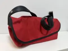 レジスタント　メッセンジャーバッグ　RESISTANT 赤　鞄　ショルダーバッグ