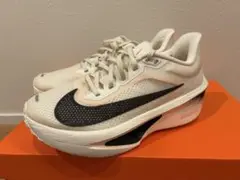 NIKE ズームフライ6 23.5cm 新品　定価18,700円