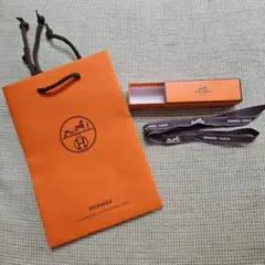 未使用HERMES 空箱&ピアスケース&保存袋セット Yahoo!オークション -「空箱」(エルメス) (ブランドアクセサリー