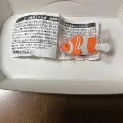 カクレクマノミ　フィギュア　消しゴム　はま寿司