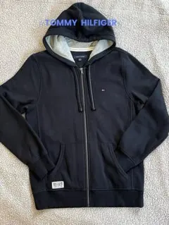 TOMMY HILFIGER ブラック フード付きジップアップパーカー 裏起毛L