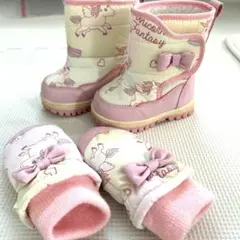 ユニコーンデザイン キッズブーツとミトンセット