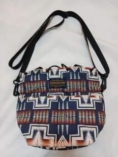 美品　PENDLETON ×KIU　コラボ　ショルダーバッグのサムネイル