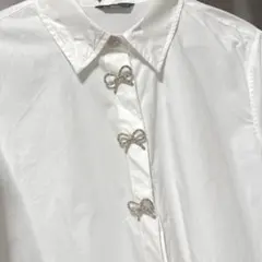 ★新品ZARAリボンモチーフボタンシャツSサイズ★のサムネイル