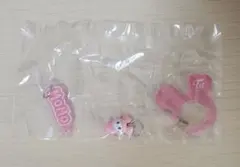 TWICE LOVELYSアクリルカラビナフロッキーマスコット　モモ