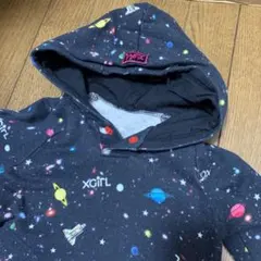 xgIRL 宇宙柄 フード付きパーカー　90サイズ