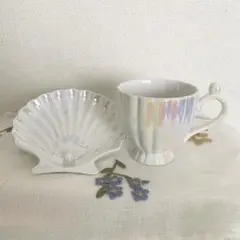フランフラン オパールシェル カップ＆ソーサー　２点セット　ホワイト