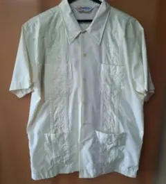 キューバシャツ