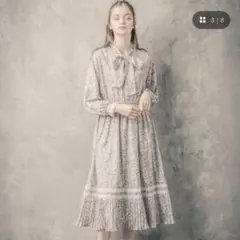 美品✨アクシーズファム　小花柄ボウタイワンピース　フリーサイズ