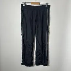 Nike 黒ジャージパンツ サイドライン